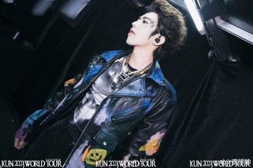 最新狗仔爆料图片高清大图,明星私照大揭秘，高清大图带你一睹为快